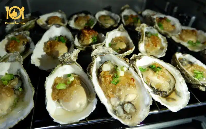 Cách làm hàu nướng mỡ hành bằng lò vi sóng thơm ngon tại nhà 7 hàu nướng mỡ hành bằng lò vi sóng