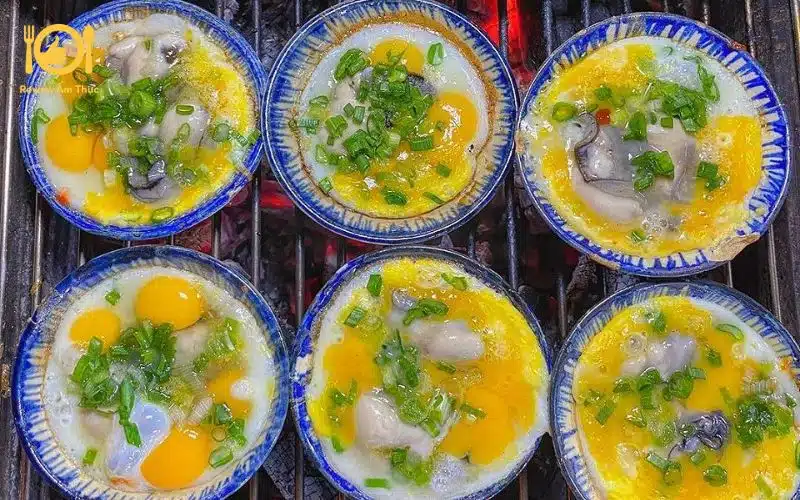 Cách làm hàu nướng trứng gà mỡ hành thơm ngon chuẩn nhà hàng 8 hàu nướng trứng gà mỡ hành