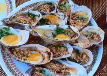 hàu nướng trứng gà mỡ hành