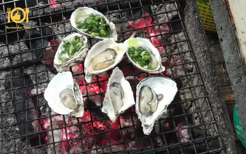 Review chi tiết 4 quán hàu nướng Vũng Tàu “ngon quên lối về” 9 hàu nướng vũng tàu