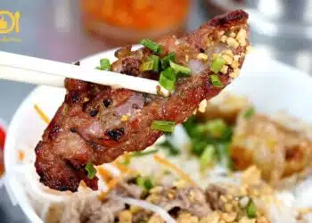 bún thịt nướng