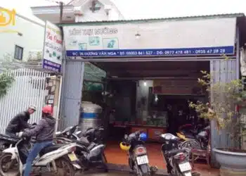 bún thịt nướng bà cam