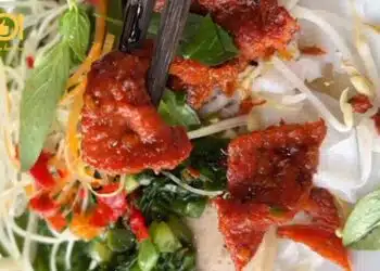 bún thịt nướng bà tám đà lạt