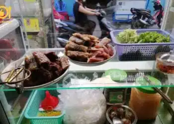 Top 4 quán bún thịt nướng Bình Tân siêu ngon và siêu rẻ