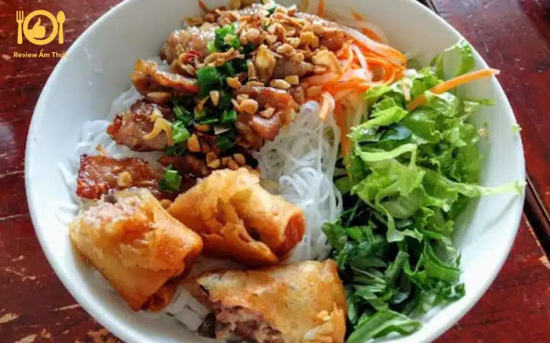 Review top 4 quán bún thịt nướng Bình Thạnh đông khách nhất 6 bún thịt nướng bình thạnh