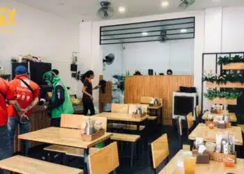 bún thịt nướng cô tín