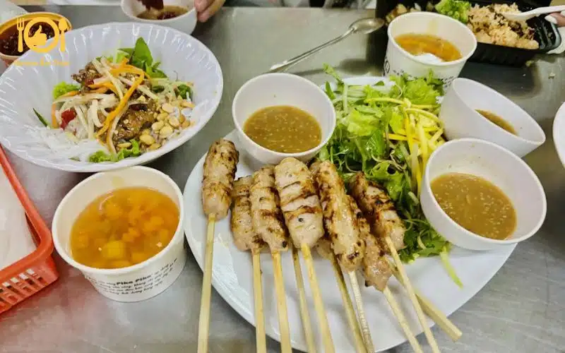 Review quán bún thịt nướng Đào Duy Từ nổi tiếng tại Cố Đô Huế 7 bún thịt nướng đào duy từ