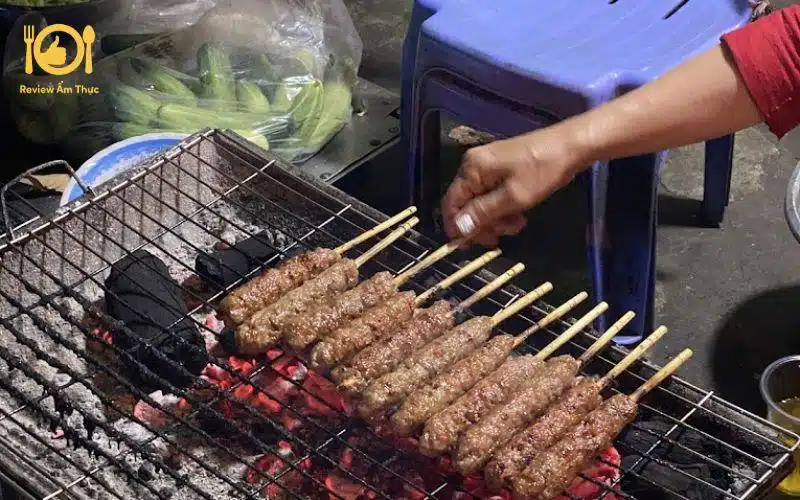 Review chi tiết về quán bún thịt nướng Hoàng Thiều Hoa ở Tân Phú 9 bún thịt nướng Hoàng Thiều Hoa