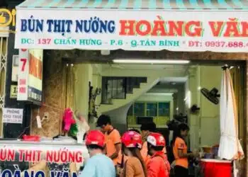 Review quán bún thịt nướng Hoàng Văn có gì hấp dẫn thực khách?