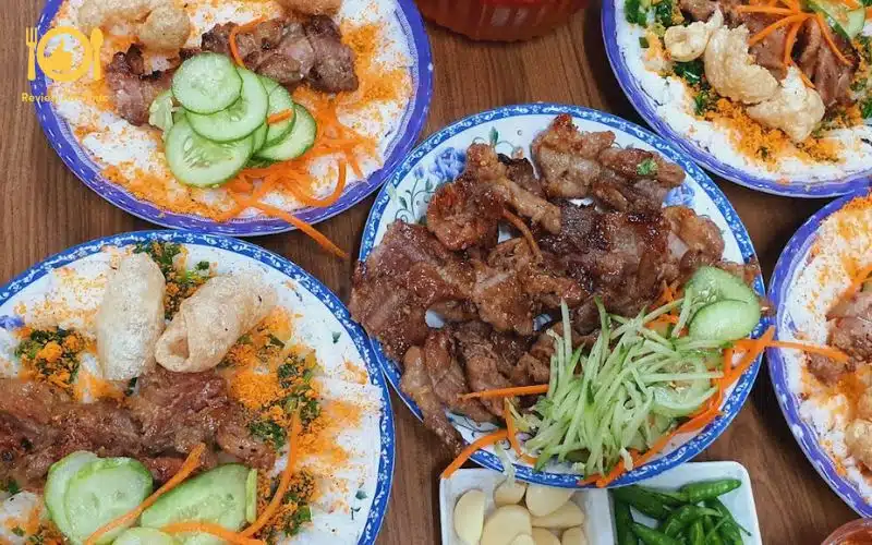 Review quán bún thịt nướng Hoàng Văn Thụ tại thành phố biển 9 bún thịt nướng hoàng văn thụ