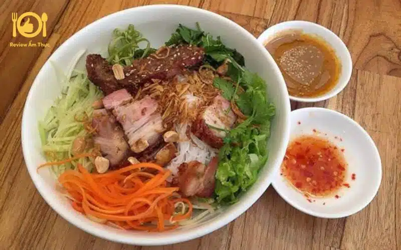 Bún thịt nướng Loan Đà Nẵng - Quán ngon đậm hương vị miền Trung 7 bún thịt nướng loan đà nẵng