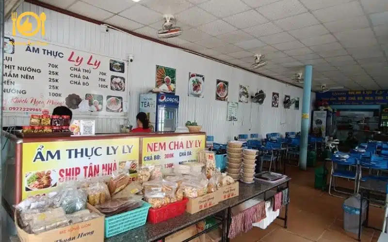 Review quán bún thịt nướng Ly Ly nổi tiếng số 1 tại Quảng Bình 9 bún thịt nướng ly ly