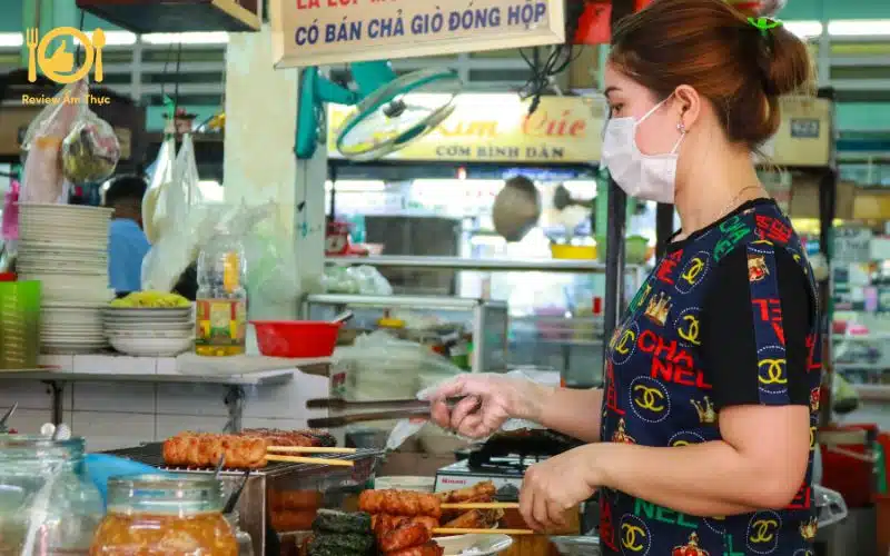 Review quán bún thịt nướng Mai Thị có gì mà thu hút thực khách? 7 bún thịt nướng Mai Thị