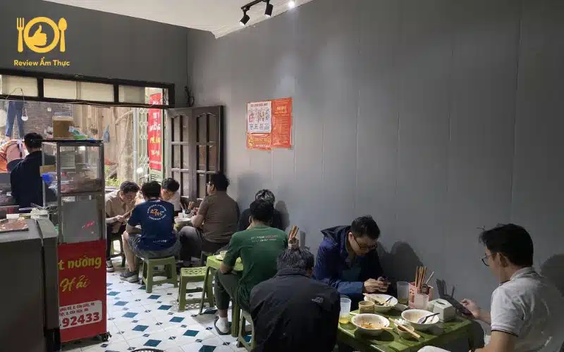 Review chi tiết quán bún thịt nướng Mệ Hải nổi tiếng tại Hà Nội 9 bún thịt nướng mệ hải