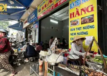 bún thịt nướng Nguyễn Công Trứ