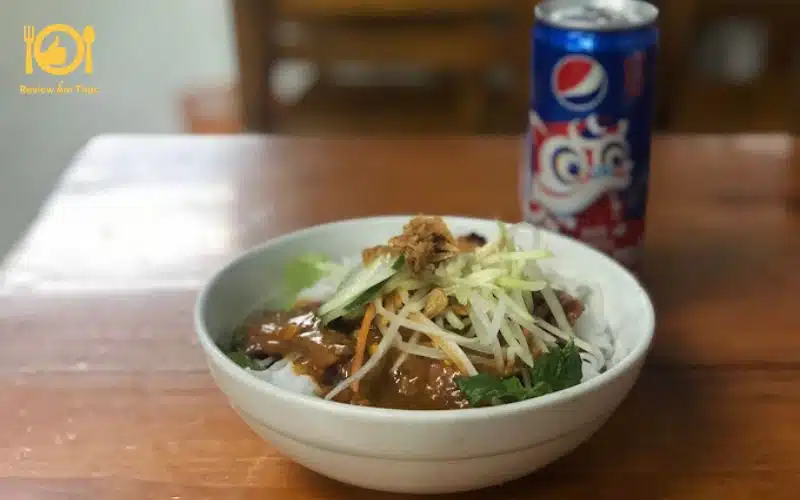 Review quán bún thịt nướng Phú Hồng nổi tiếng Yên Bái, Đà Nẵng 11 bún thịt nướng phú hồng