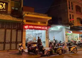 bún thịt nướng phương gia lai