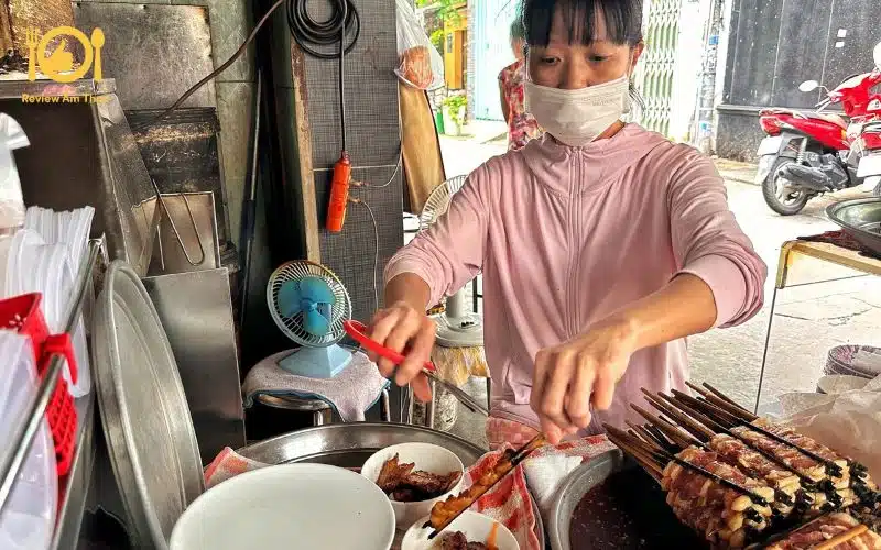 Tổng hợp 20+ quán bún thịt nướng Quận 1 ngon nức tiếng Sài Gòn 12 bún thịt nướng quận 1