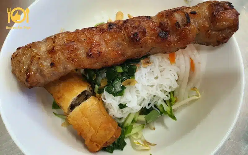 Top 4 quán bún thịt nướng Quận 10 ngon, nổi tiếng nhất Sài Gòn 6 bún thịt nướng quận 10