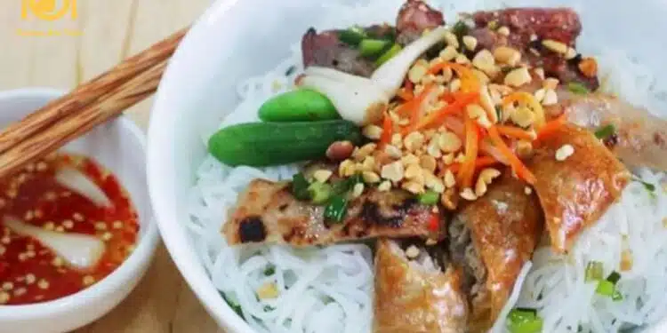 Review top 4 quán bún thịt nướng Quận 12 đông khách nhất hiện nay