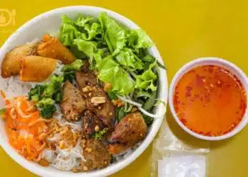 Top 4 quán bún thịt nướng Quận 8 thơm ngon bậc nhất Sài Gòn