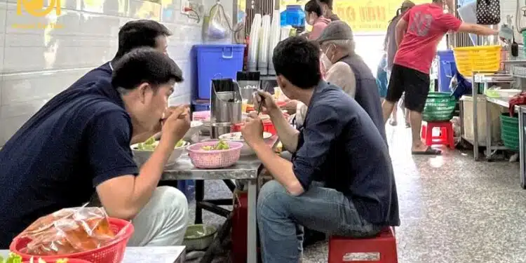 bún thịt nướng quận 9