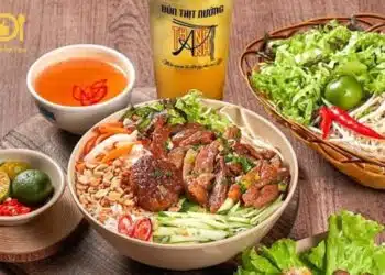 Review bún thịt nướng Thanh Anh | Cứu tinh “chiếc bụng đói”