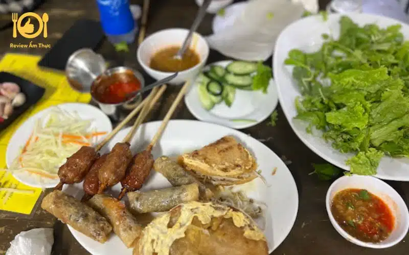 Review bún thịt nướng Xuân Đà Nẵng có gì hấp dẫn thực khách? 6 Bún thịt nướng Xuân Đà Nẵng