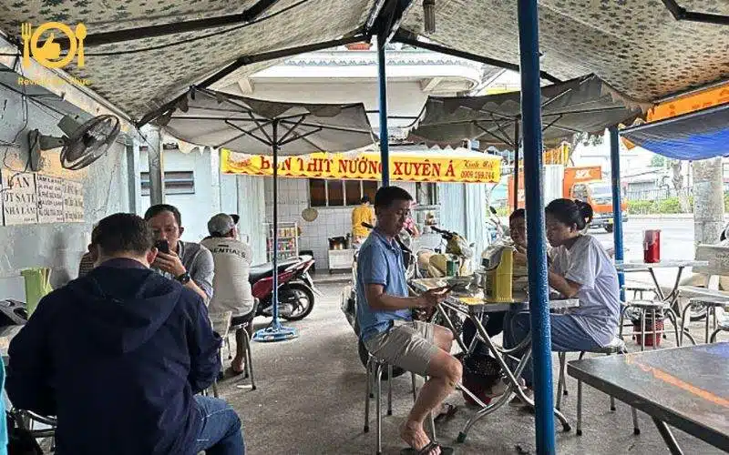 Review quán bún thịt nướng Xuyên Á hương vị ẩm thực khó quên 7 Bún thịt nướng Xuyên Á