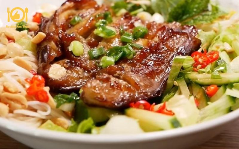 Khám phá cách làm bún thịt nướng chay thơm ngon và dễ làm 7 bún thịt nướng chay