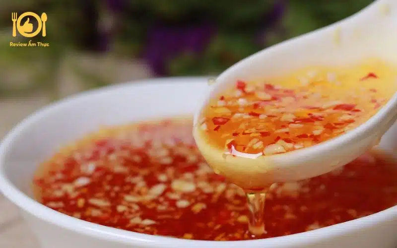 Bật mí cách pha nước chấm bún thịt nướng Hà Nội ngon, chuẩn vị 6 cách pha nước chấm bún thịt nướng Hà Nội