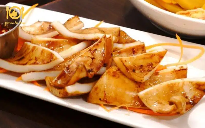 Mực 1 nắng nướng bơ tỏi: Bí quyết chế biến ngon như nhà hàng 7 mực 1 nắng nướng bơ tỏi