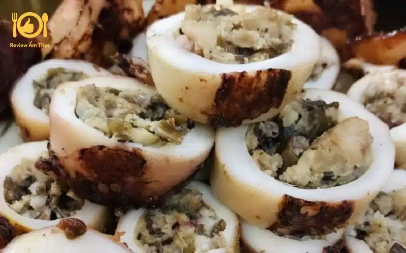 Cách làm mực nhồi thịt nướng sa tế thơm ngon ngay tại nhà 7 mực nhồi thịt nướng sa tế