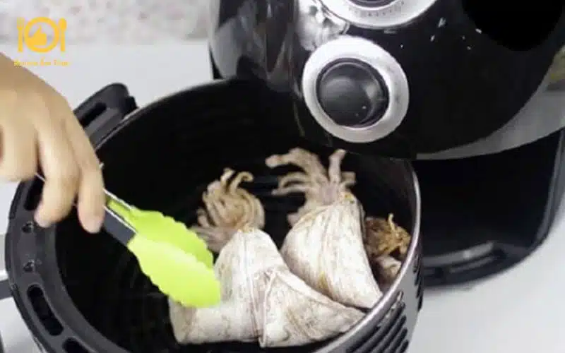 Bí quyết làm mực nướng muối ớt bằng nồi chiên không dầu ngon 10 mực nướng muối ớt bằng nồi chiên không dầu