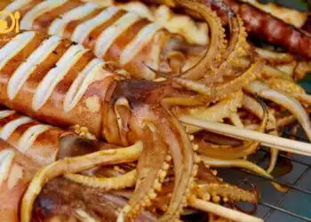 mực xiên que nướng