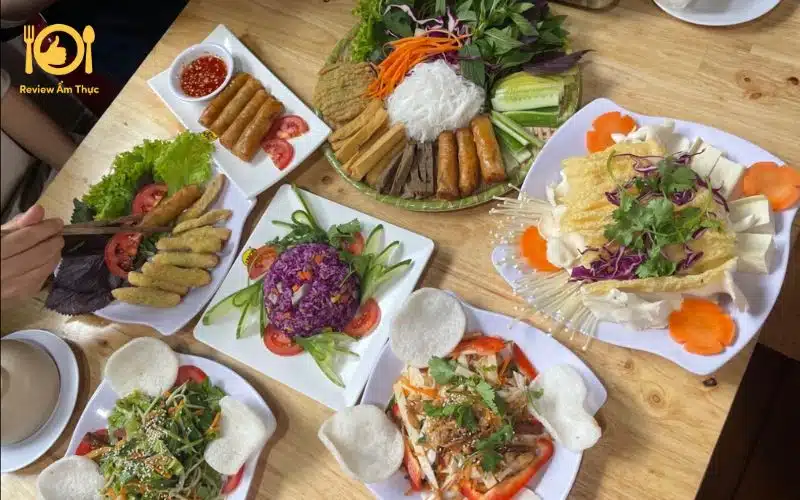 Review quán Lẩu Chay Hạnh Liên có gì mà lại hấp dẫn thực khách? 6 Lẩu chay Hạnh Liên