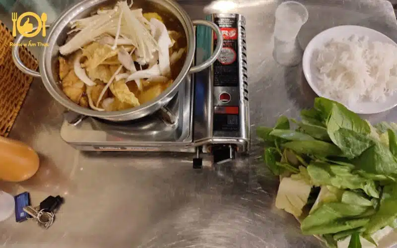 Review quán lẩu chay Hoằng Đạt- Có gì thu hút thực khách? 8 lẩu chay hoằng đạt