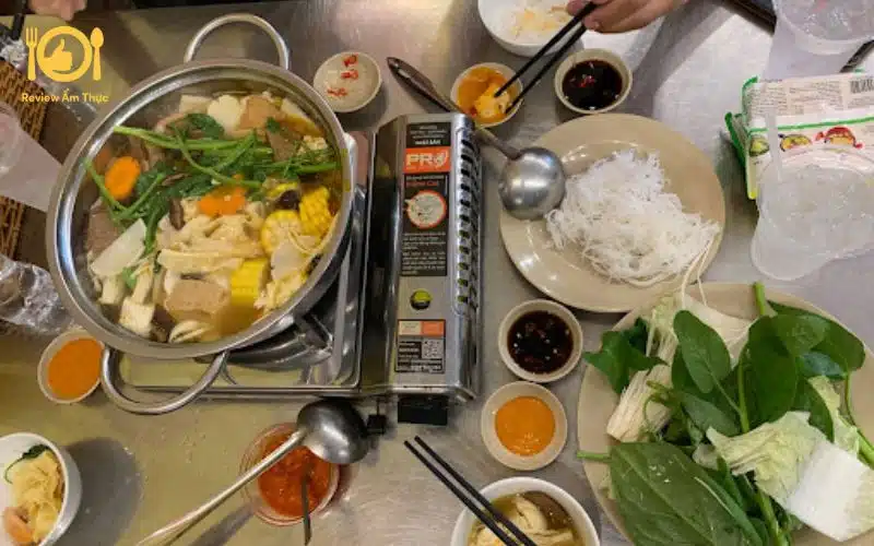 Review quán lẩu chay Trúc Lâm - Thực đơn đậm chất thanh tịnh 9 lẩu chay trúc lâm