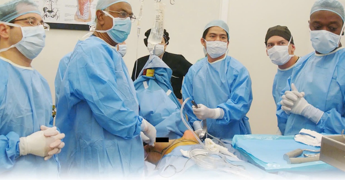 7 Bệnh Viện Thẩm Mỹ TPHCM Được Bộ Y Tế Cấp Phép Uy Tín Nhất 8 Bác sĩ Thái phẫu thuật nâng ngực nội soi tại Mỹ