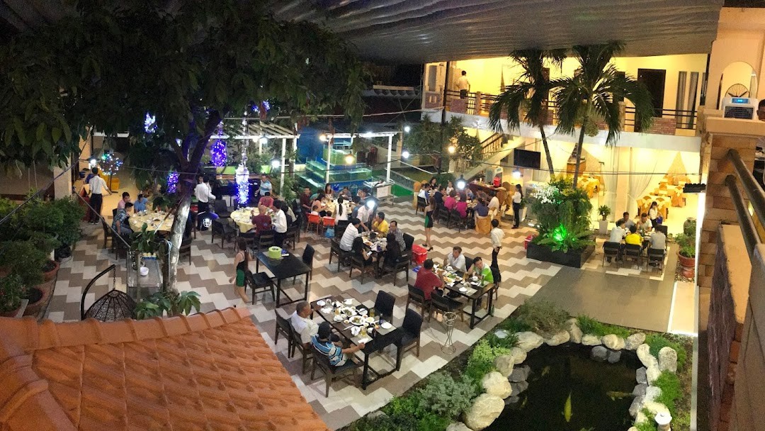 Bến Bình Đông: Nét Đẹp Văn Hóa Sông Nước Và Chợ Hoa Tết Độc Đáo Giữa Lòng Sài Gòn 11 Nhà hàng sân vườn