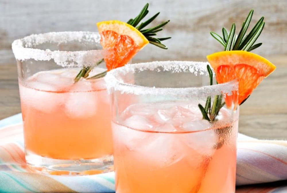 Khám phá Pub Sài Gòn: 14 Địa Điểm Hot Nhất Không Thể Bỏ Lỡ 22 Các món cocktail tại Broma Not A Bar luôn được trình bày đẹp mắt, thu hút