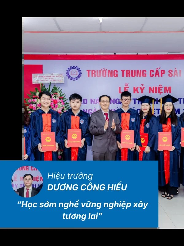 Cổng trường Trung cấp Sài Gòn với tòa nhà hiện đại