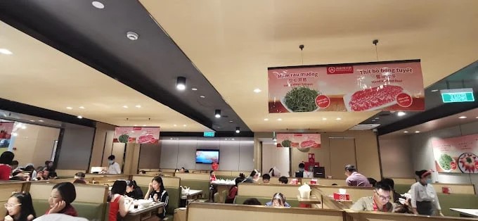 Haidilao Crescent Mall với không gian rộng rãi, hiện đại tại Quận 7