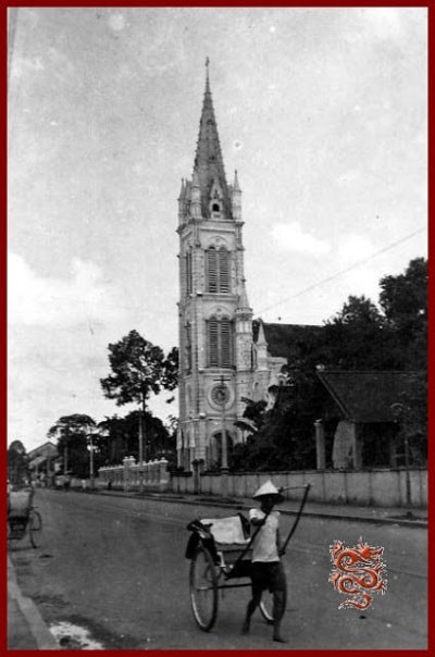 Nhà Thờ Tân Định: Biểu Tượng Hồng Phấn Ẩn Mình Giữa Lòng Sài Gòn Lịch Sử 7 Nhà thờ Tân Định lộng lẫy và nổi bật vào đầu thập niên 1940