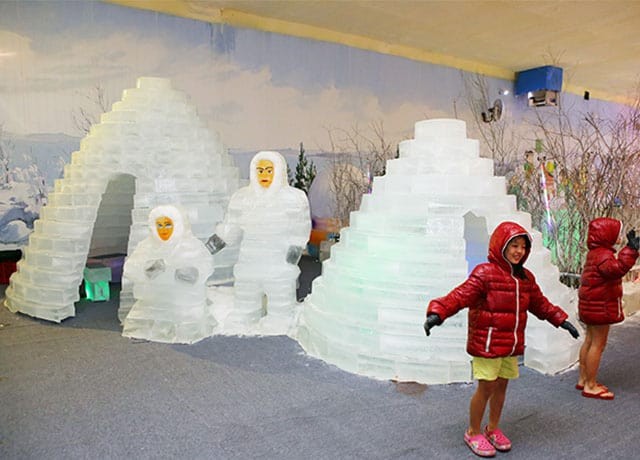 Sài Gòn Polar Expo: Trải Nghiệm Mùa Đông Băng Giá Tại Nhà Tuyết Quận 7 8 Ngôi nhà băng của người Eskimo được chạm khắc tinh xảo