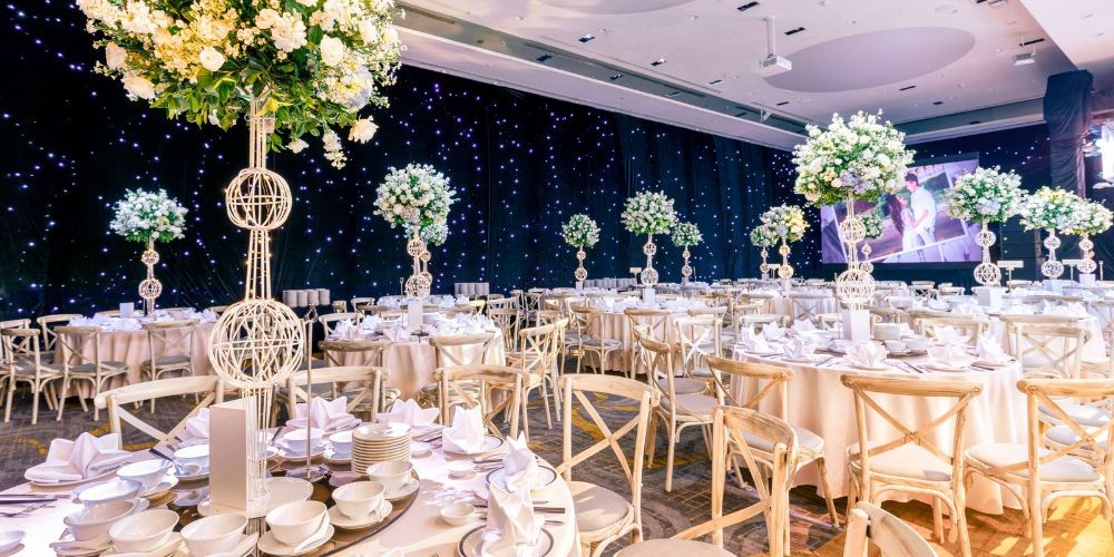 Top 9 Nhà Hàng Tiệc Cưới Quận 1 Sang Trọng Bậc Nhất Sài Gòn Cho Ngày Trọng Đại 12 Sheraton Saigon mang đến không gian rực rỡ với ánh đèn lấp lánh như những vì sao