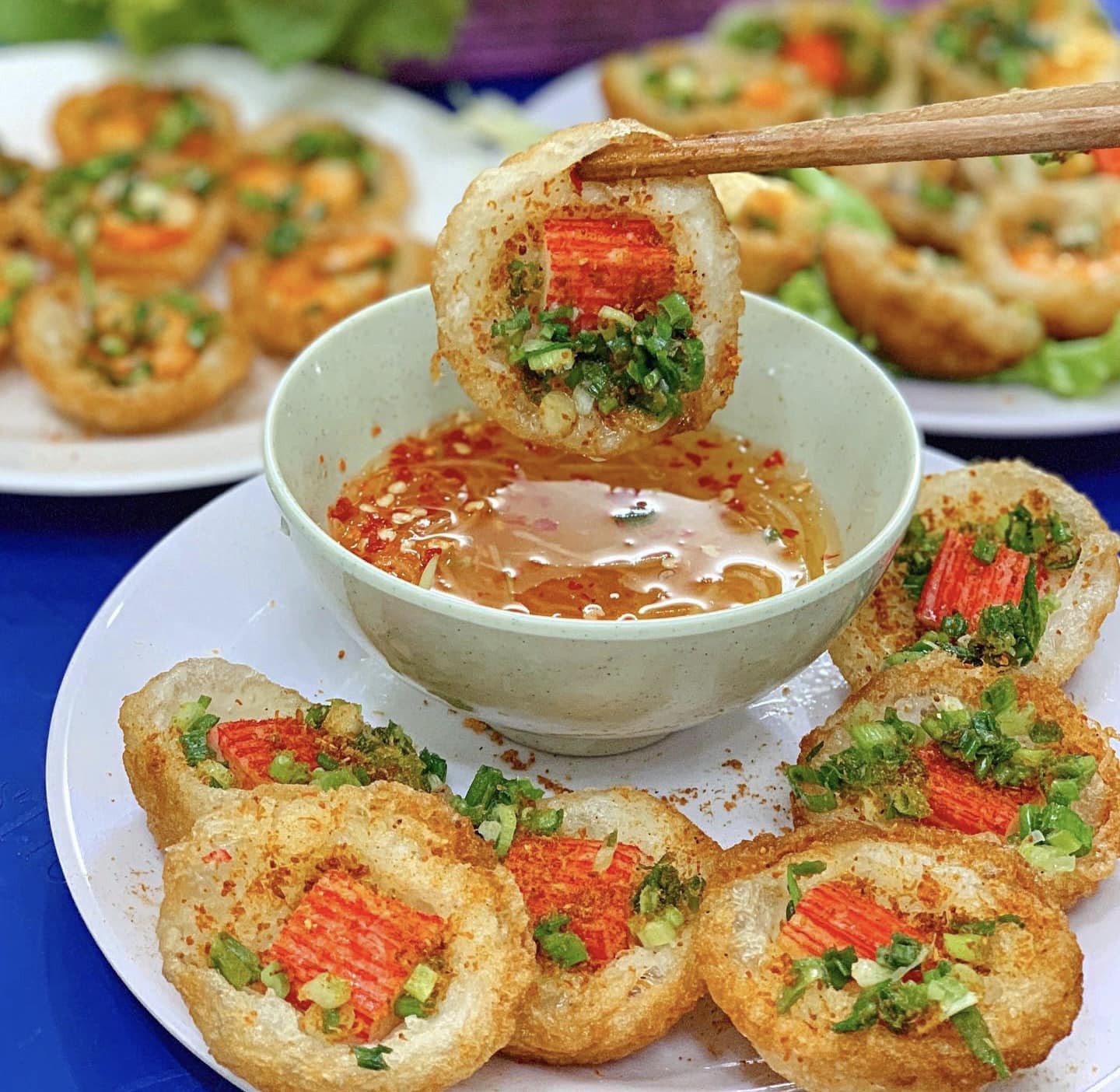 Bánh Khọt Sài Gòn: Khám Phá Hương Vị Dân Dã Qua Top 17 Quán Ngon "Nức Tiếng" 23 Bánh khọt quán Anh Triệu giòn mềm vừa phải, hương vị thơm ngon