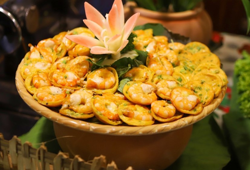 Bánh Khọt Sài Gòn: Khám Phá Hương Vị Dân Dã Qua Top 17 Quán Ngon "Nức Tiếng" 19 Bánh khọt nhân tôm hấp dẫn tại Ẩm Thực Quê Nhà