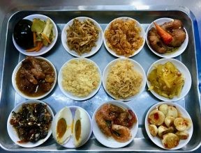 Khám phá 19 Quán Ăn Khuya Sài Gòn Ngon Nức Tiếng Không Thể Bỏ Lỡ 21 Những món ngon ăn kèm cùng cháo trắng
