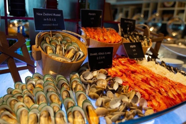 Khám Phá Top 20+ Nhà Hàng Buffet Hải Sản TP.HCM: Từ Trải Nghiệm Đẳng Cấp Đến Bữa Tiệc Ngon Rẻ 23 Food Connexion nổi tiếng là nhà hàng buffet hải sản được đông đảo thực khách yêu thích